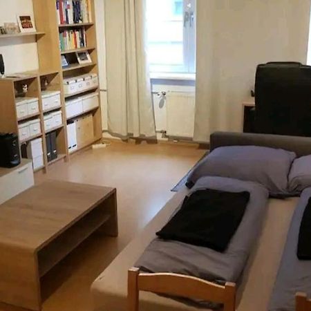 Apartment Im Zentrum فرانكفورت المظهر الخارجي الصورة